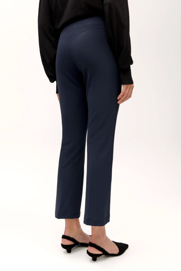 Pantalón azul marino tejido técnico RANEE EASY KICK - CAMBIO - Imagen 2