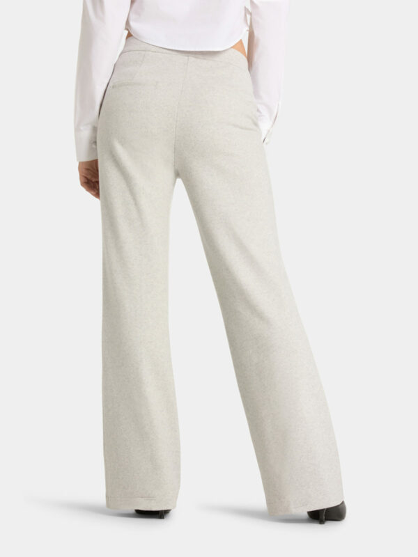Pantalón ancho de punto gris claro AVA UTILITY  - CAMBIO - Imagen 4